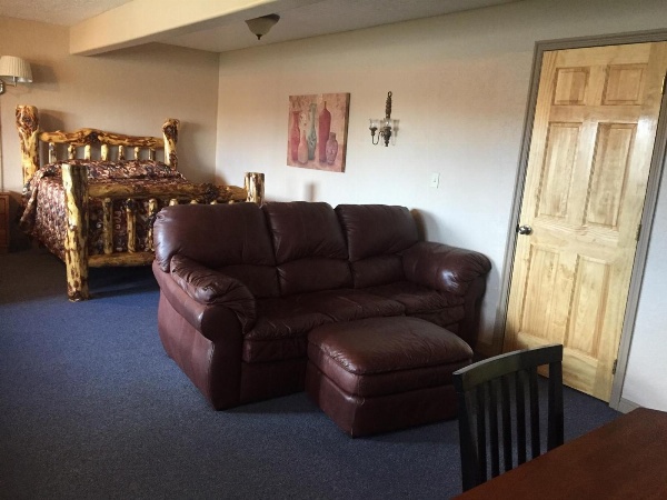 Harrison Inn image 3